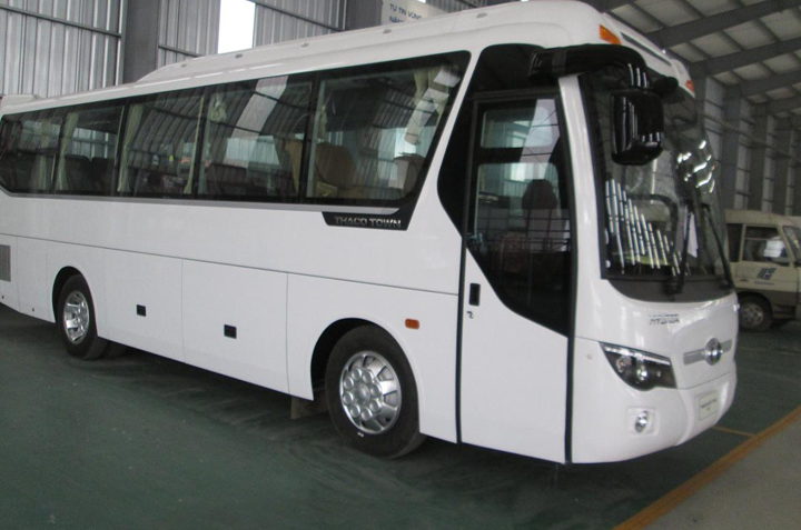 Cho thuê xe 35 chỗ đi Đà Lạt dịp Tết